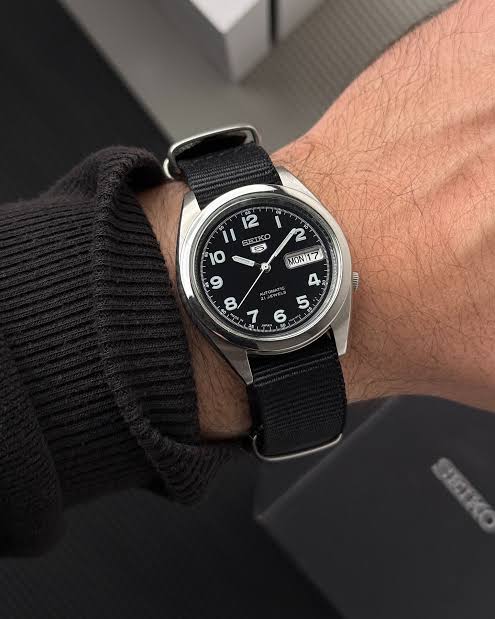 ساعت مچی اسپرت سیکو مشکی seiko