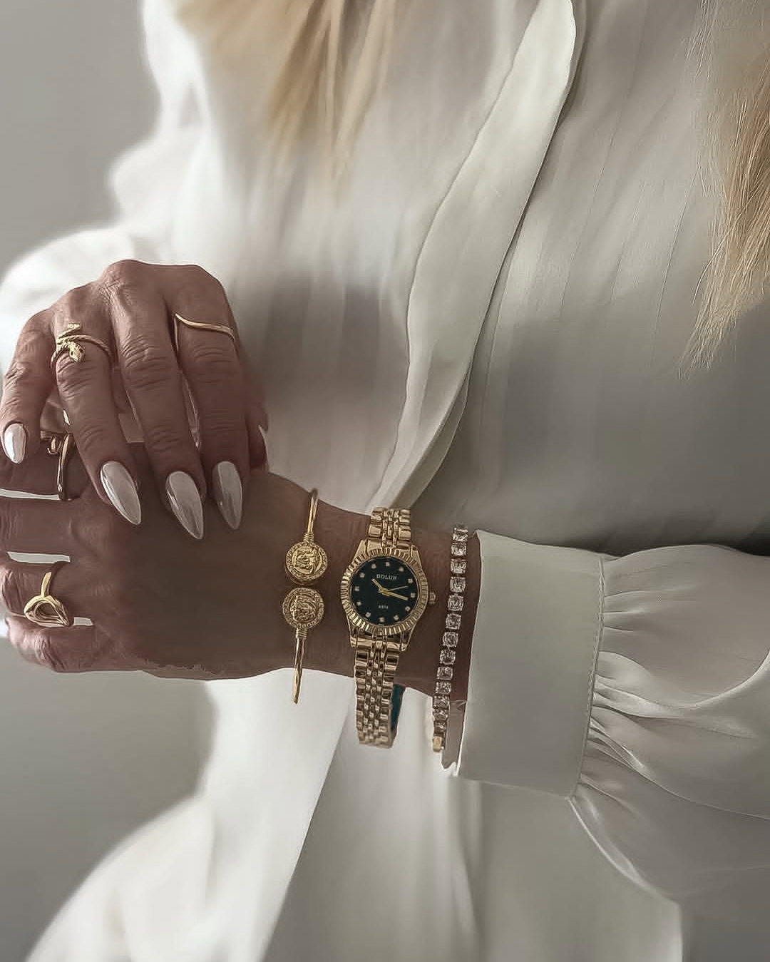 ساعت مچی زنانه رولکس طلایی Rolex