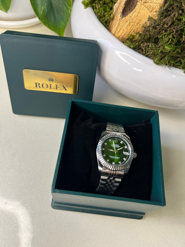 ساعت مچی زنانه رولکس سیلور صفحه سبز با گارانتی Rolex