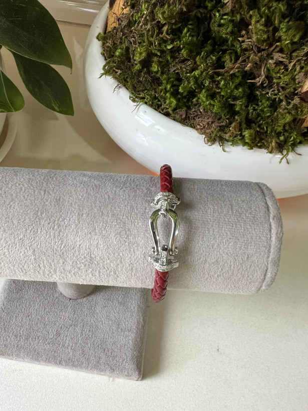 دستبند زنانه دخترانه فرد Fred امگا زرشکی چرم و استیل اوجینال گارانتی