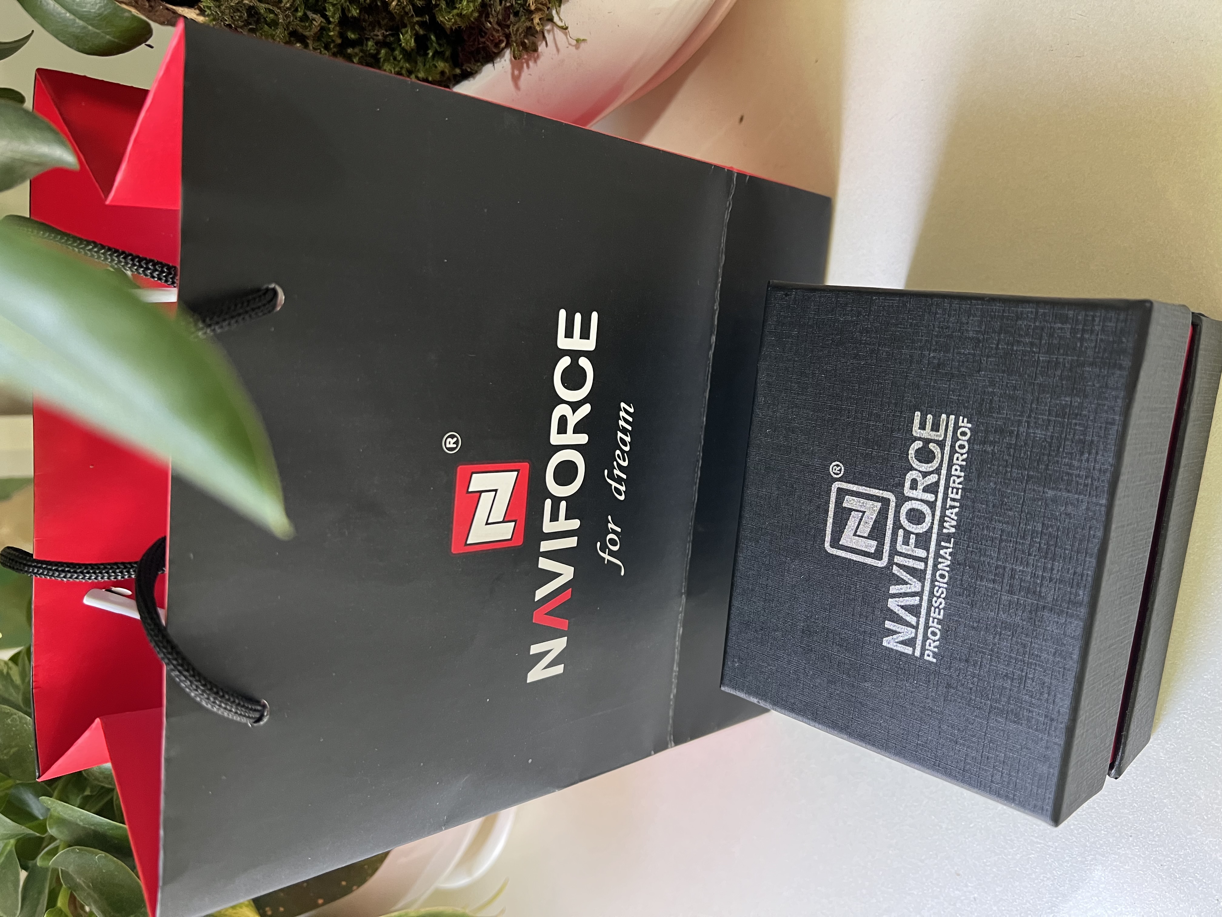 ساعت مچی مردانه اورجینال نیوی فورس کرنوگراف با گارانتی NAVIFORCE