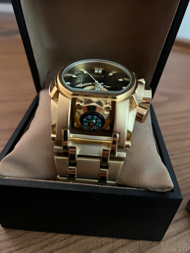 ساعت مچی مردانه اینویکتا INVICTA Bolt Zeus با گارانتی